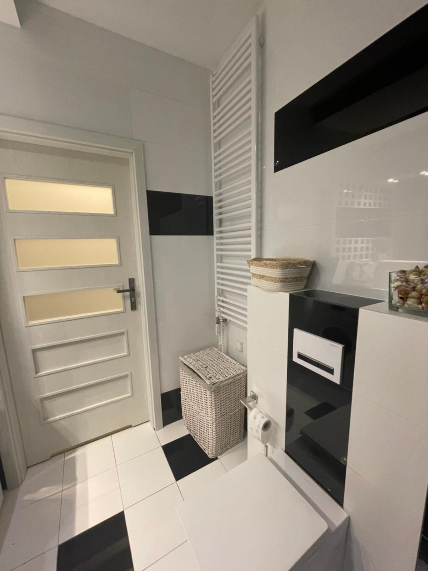 Boznicza Modern Apartment, Self Check-in 24h, Free Parking
